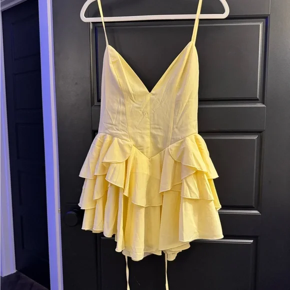 Yellow Ruffled Romper - Picture 3 of 5